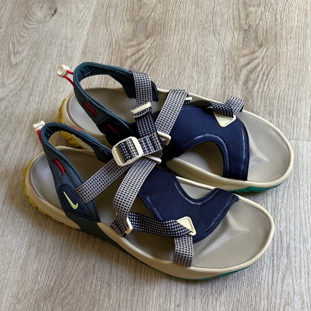 Nike Trail Sandals - Navy and Tan; Sz 13 Like New